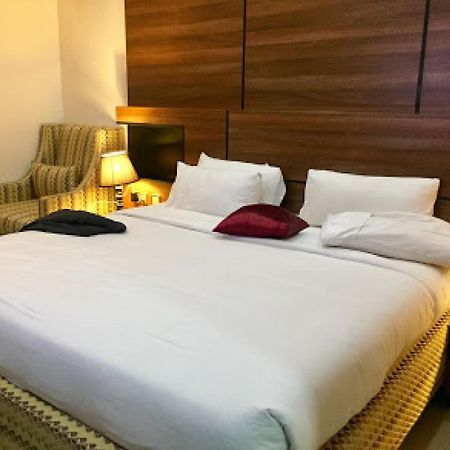Room In Lodge - Best Western Plus-Ibadan Zewnętrze zdjęcie