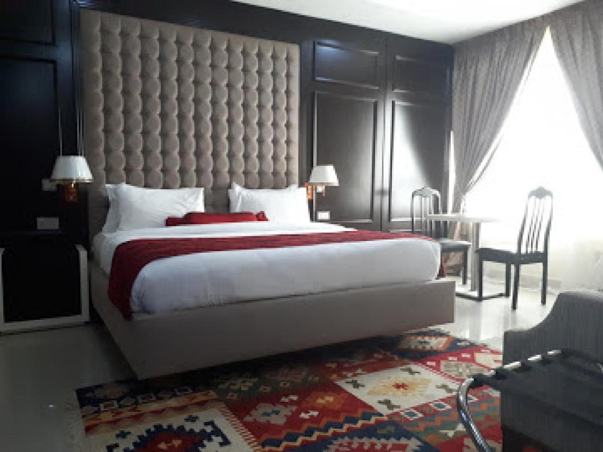 Room In Lodge - Best Western Plus-Ibadan Zewnętrze zdjęcie